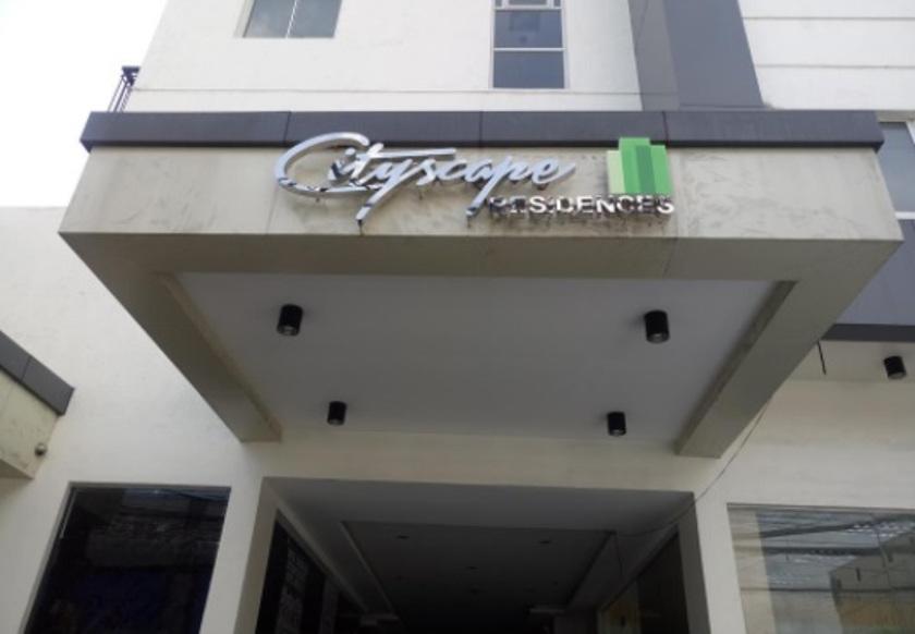 913Cityscape Located At City Center Bacolod Extérieur photo